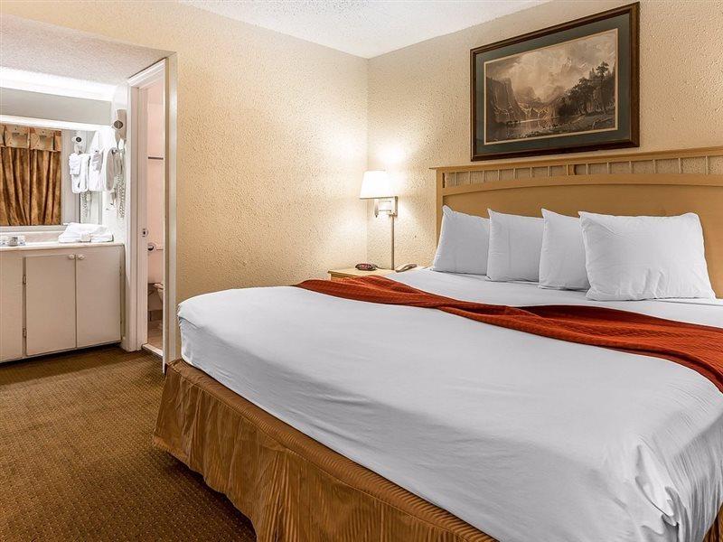 Ocean Star Hotel Myrtle Beach Extérieur photo